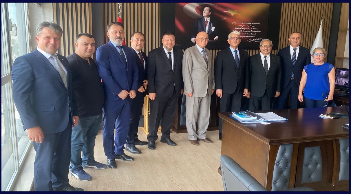 Yeni Bölge Müdürümüz Sayın Mehmet Tuncay BAYRAKTAR’a hayırlı olsun ziyaretinde bulunduk...