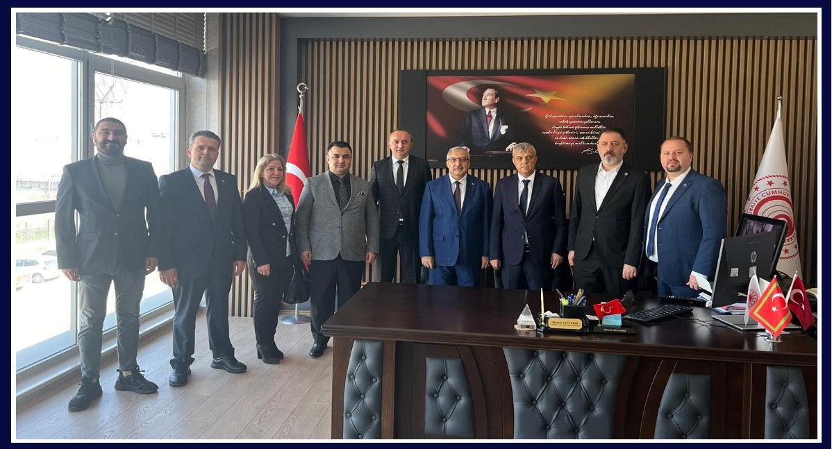 Uludağ Gümrük ve Dış Ticaret Bölge Müdürü Sayın Hüseyin ŞANVERDİ'yi makamında ziyareti ettik...